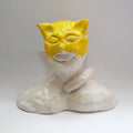 CAT. WHITE, CERAMIC SCULPTURE MADE BY LEONARDO GLAUSO. 2026. FIRENZE.
